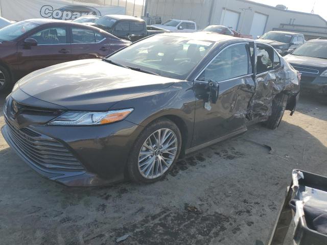 TOYOTA CAMRY 2018 4t1b11hk1ju107338