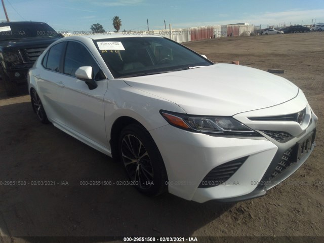 TOYOTA CAMRY 2018 4t1b11hk1ju628656