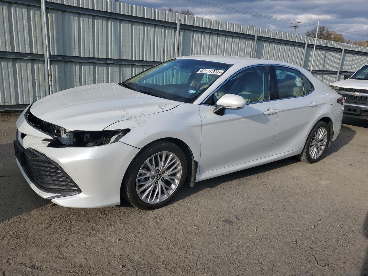 TOYOTA CAMRY 2018 4t1b11hk1ju654013