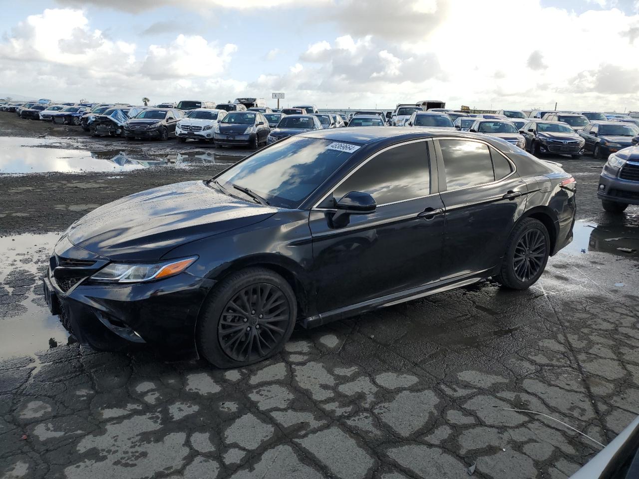 TOYOTA CAMRY 2018 4t1b11hk1ju674536