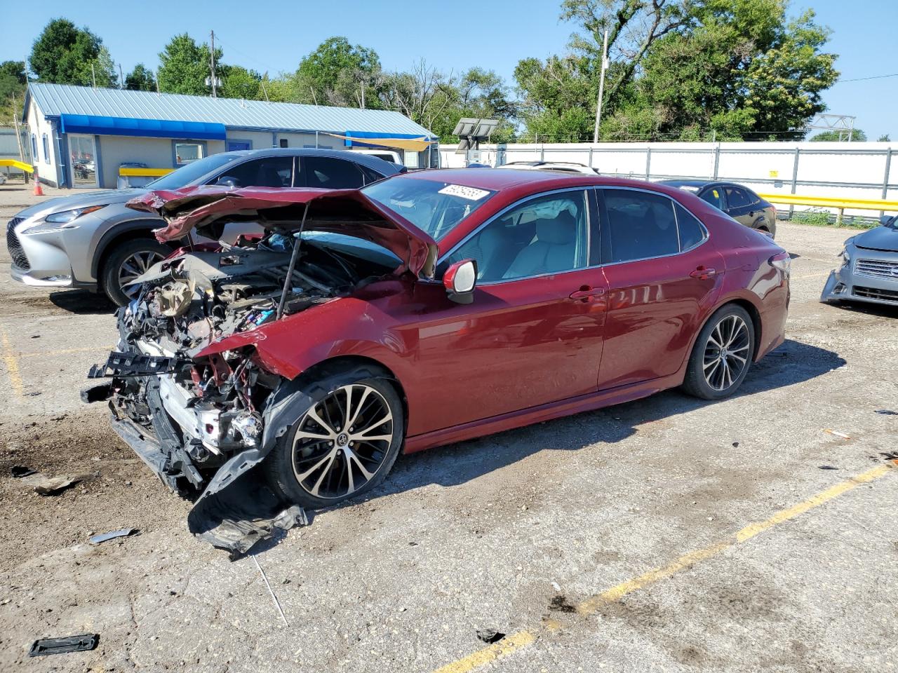 TOYOTA CAMRY 2018 4t1b11hk1ju677050