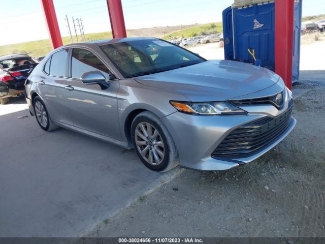 TOYOTA CAMRY 2018 4t1b11hk2ju013632