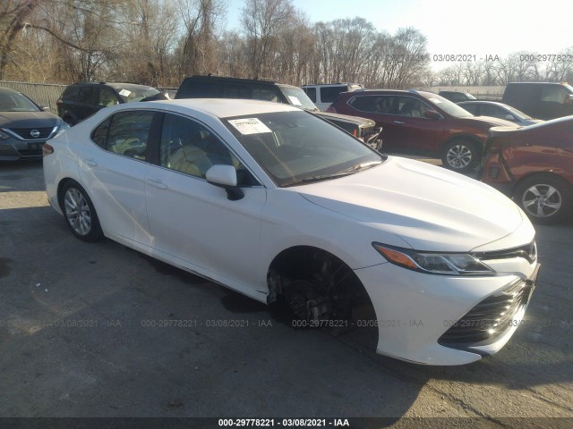 TOYOTA CAMRY 2018 4t1b11hk2ju024548