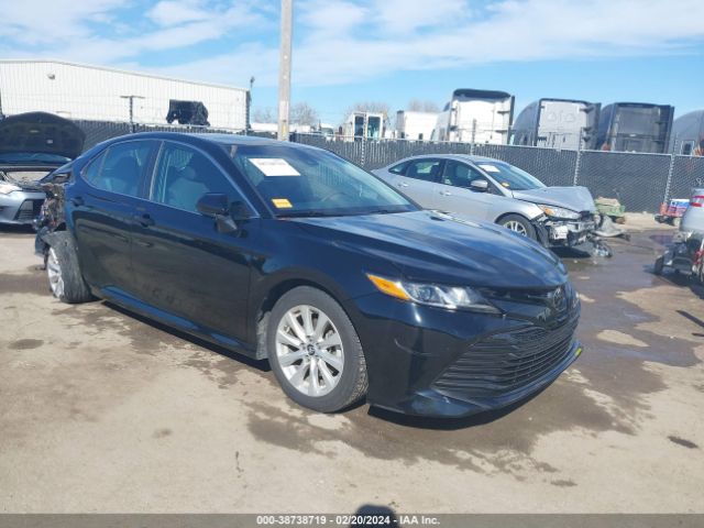 TOYOTA CAMRY 2018 4t1b11hk2ju025070