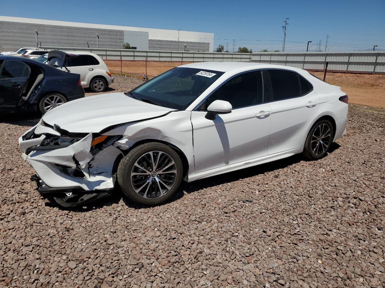 TOYOTA CAMRY 2018 4t1b11hk2ju039860