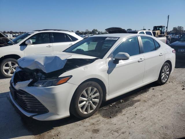 TOYOTA CAMRY 2018 4t1b11hk2ju070882