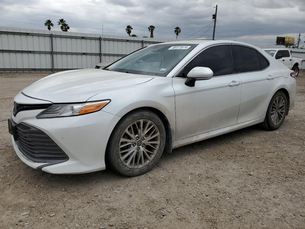 TOYOTA CAMRY 2018 4t1b11hk2ju083146