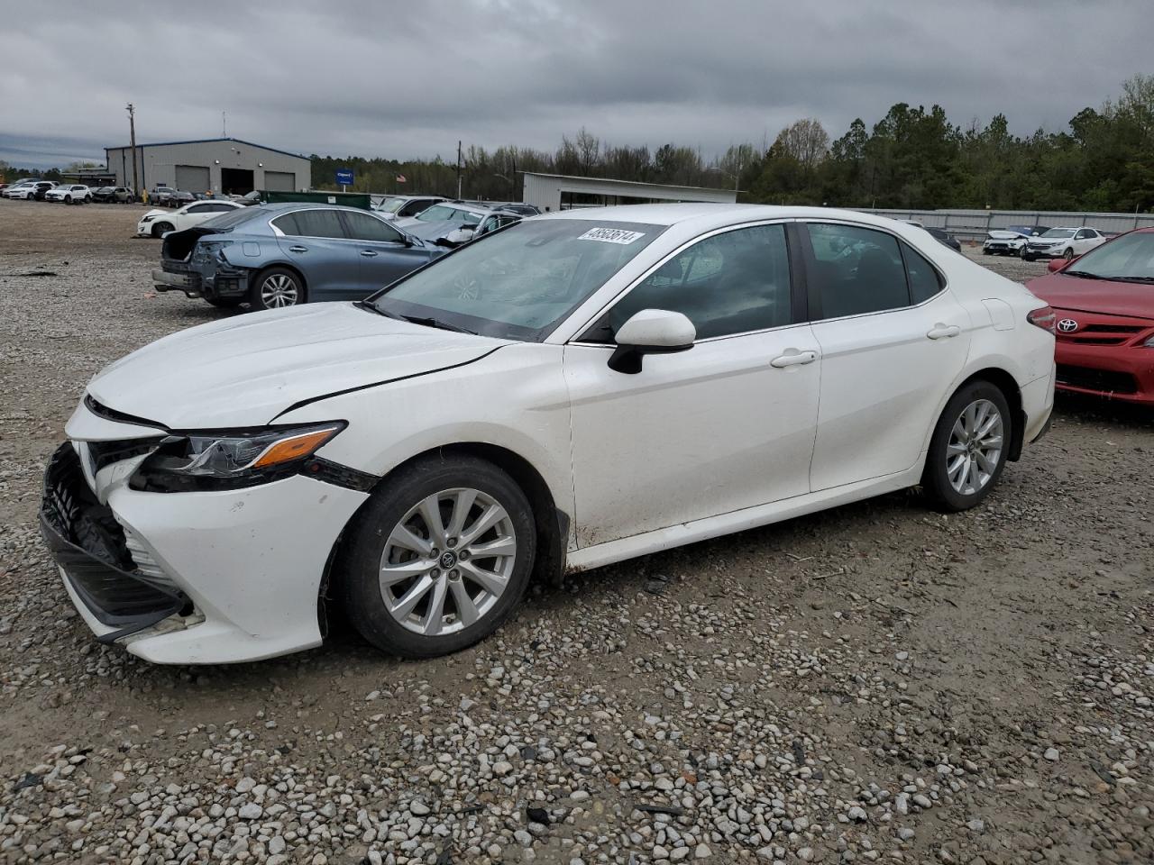 TOYOTA CAMRY 2018 4t1b11hk2ju095720