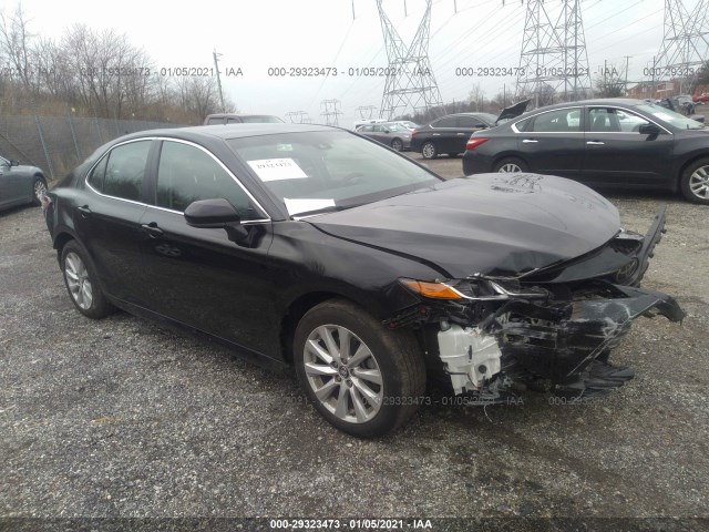 TOYOTA CAMRY 2018 4t1b11hk2ju099007