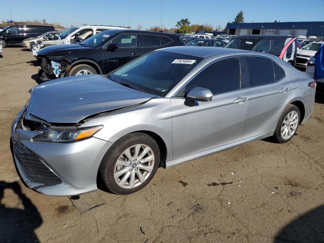 TOYOTA CAMRY L 2018 4t1b11hk2ju102133