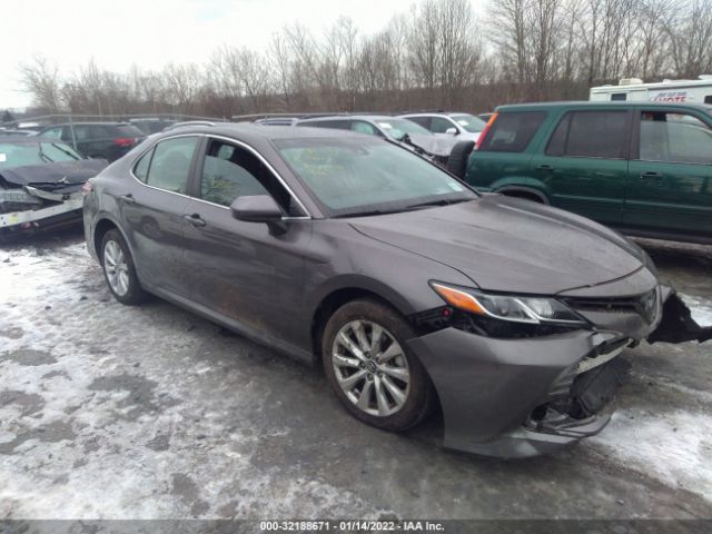 TOYOTA CAMRY 2018 4t1b11hk2ju104822