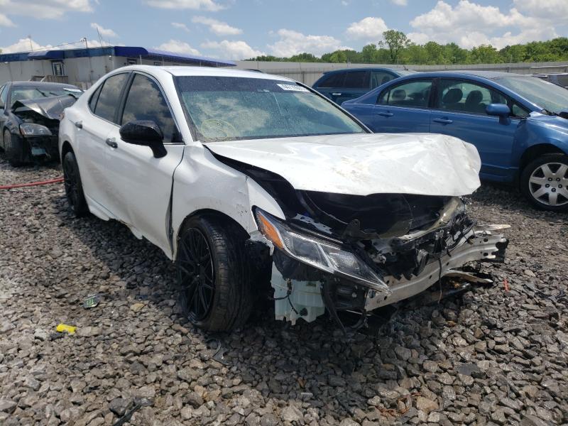 TOYOTA CAMRY L 2018 4t1b11hk2ju142504