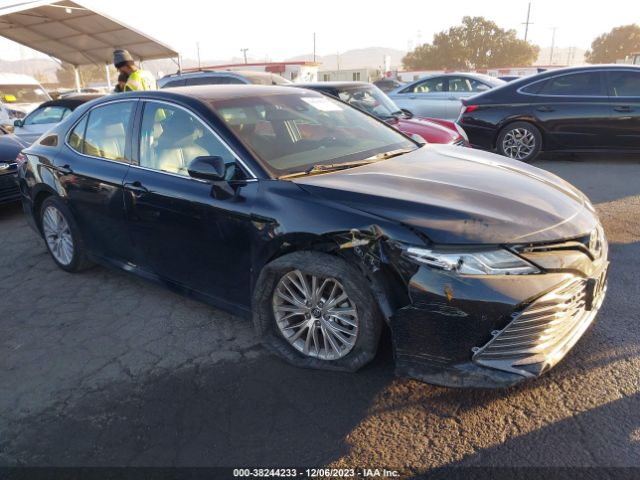 TOYOTA CAMRY 2018 4t1b11hk2ju502404