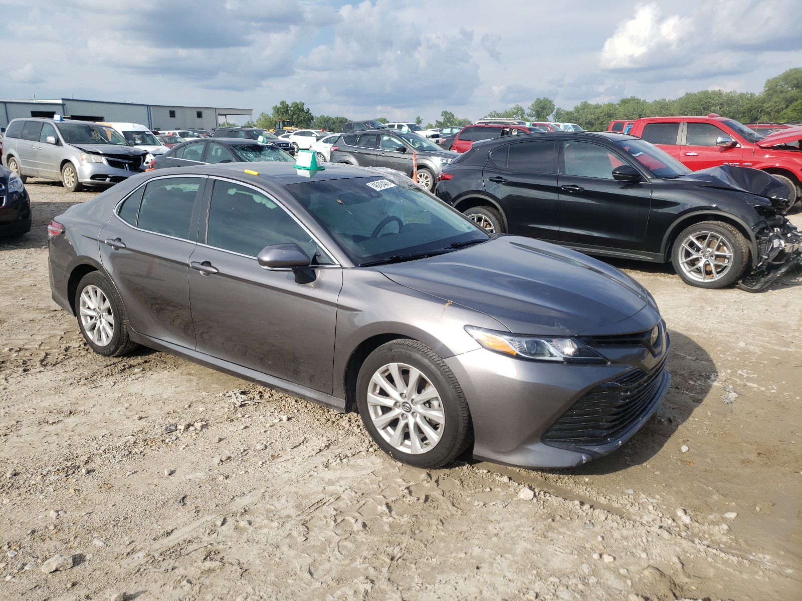 TOYOTA CAMRY 2018 4t1b11hk2ju535306