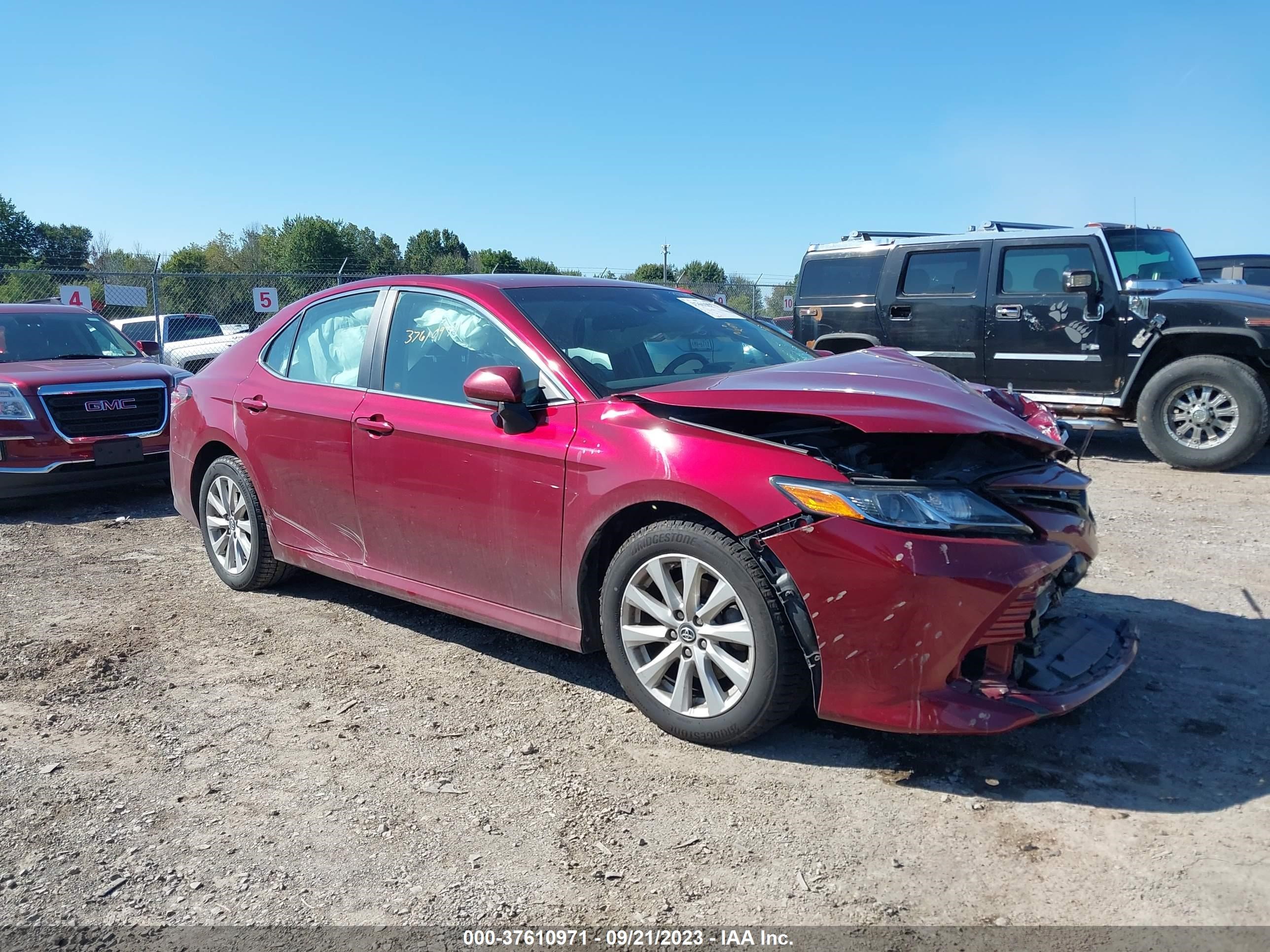 TOYOTA CAMRY 2018 4t1b11hk2ju555393