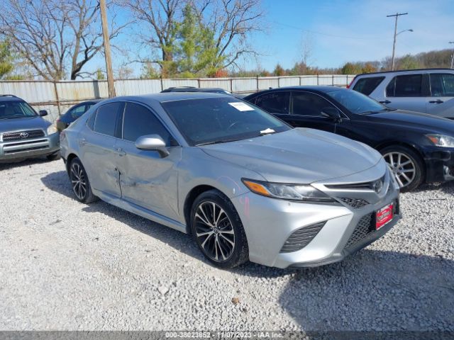 TOYOTA CAMRY 2018 4t1b11hk2ju640671