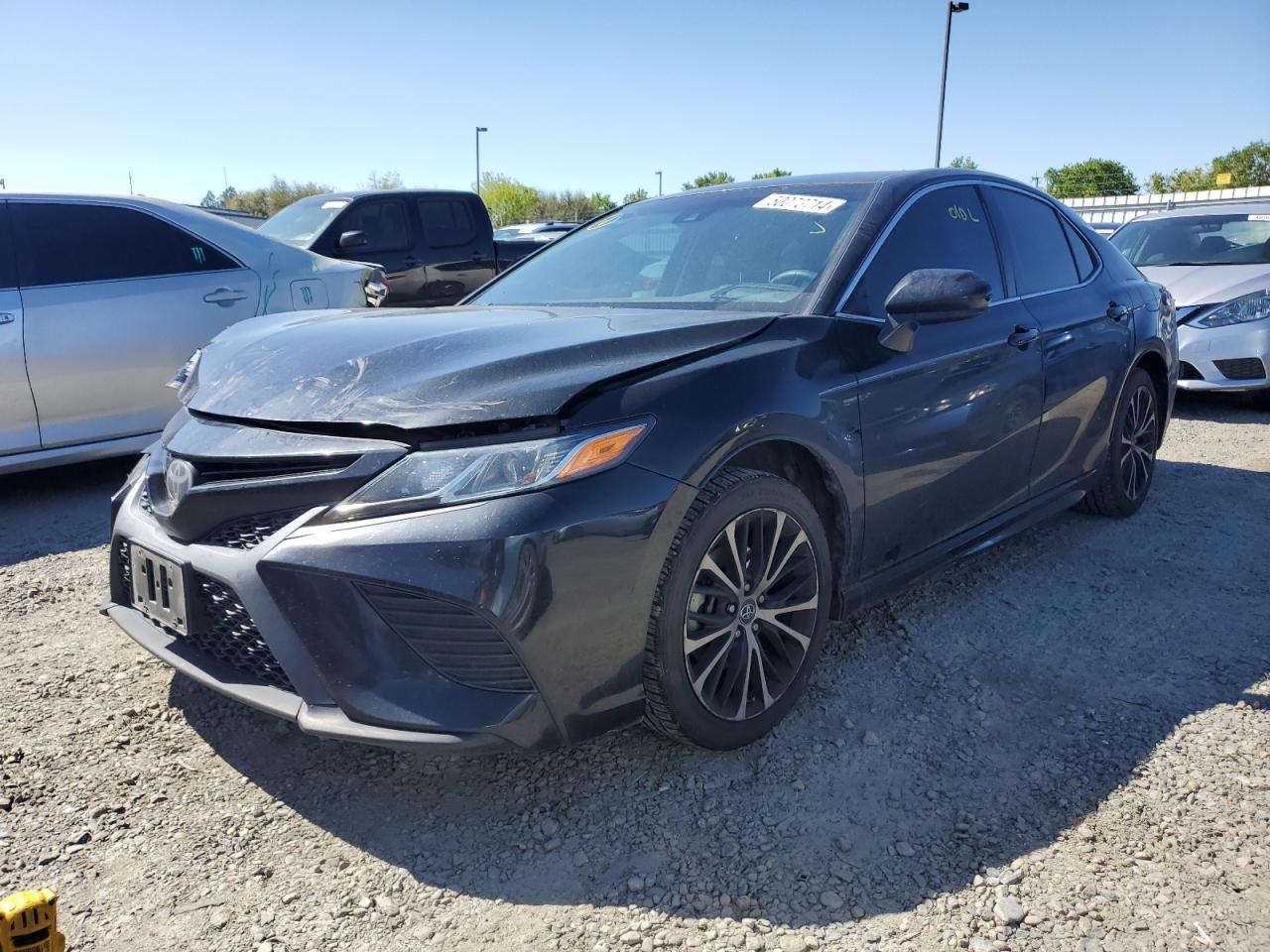 TOYOTA CAMRY 2018 4t1b11hk2ju667045