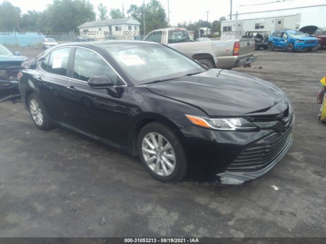 TOYOTA CAMRY 2018 4t1b11hk3ju048079