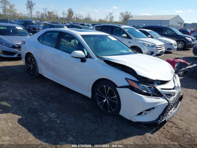 TOYOTA CAMRY 2018 4t1b11hk3ju048289