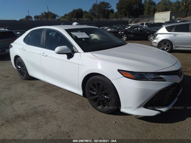 TOYOTA CAMRY 2018 4t1b11hk3ju060314