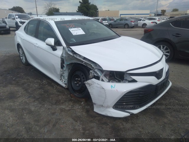 TOYOTA CAMRY 2018 4t1b11hk3ju061544