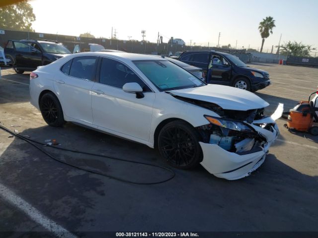 TOYOTA CAMRY 2018 4t1b11hk3ju068378