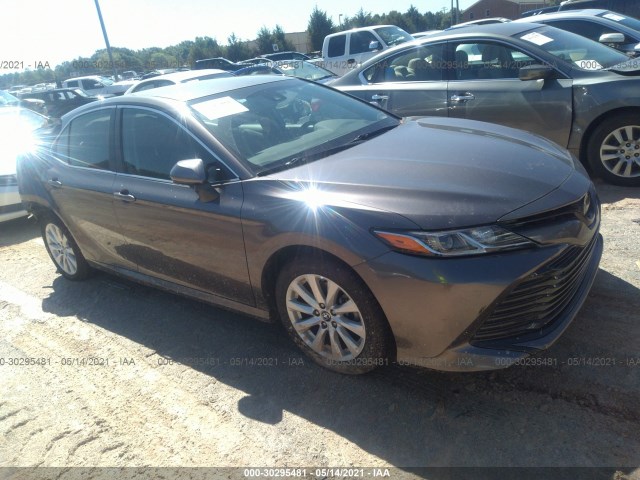 TOYOTA CAMRY 2018 4t1b11hk3ju076481