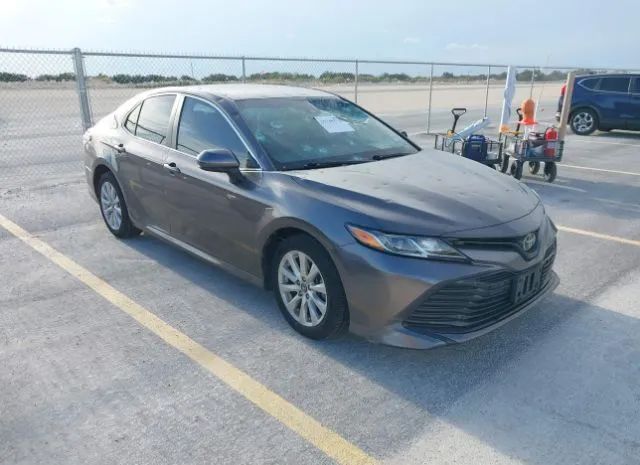 TOYOTA CAMRY 2018 4t1b11hk3ju090932