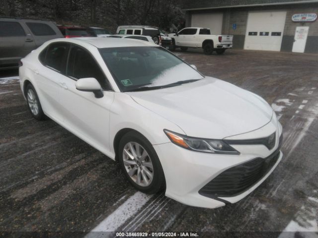 TOYOTA CAMRY 2018 4t1b11hk3ju100939