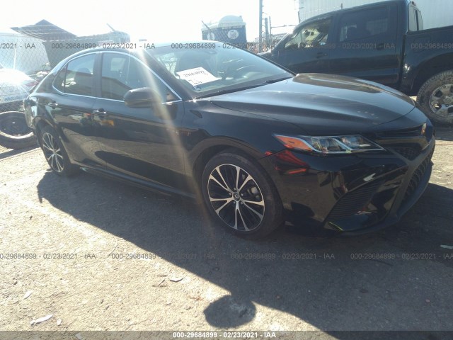 TOYOTA CAMRY 2018 4t1b11hk3ju102755