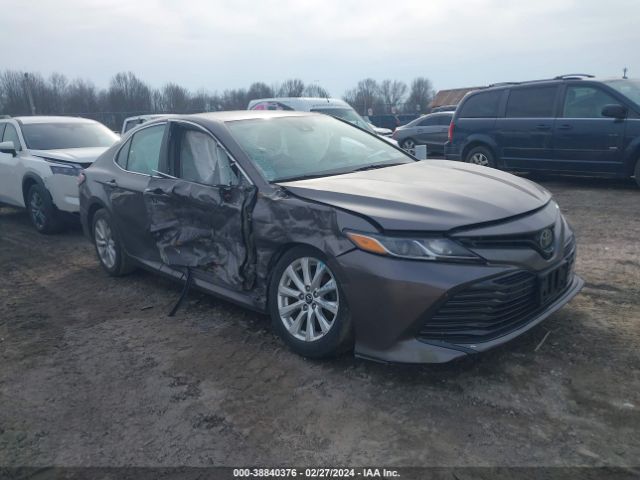 TOYOTA CAMRY 2018 4t1b11hk3ju103260