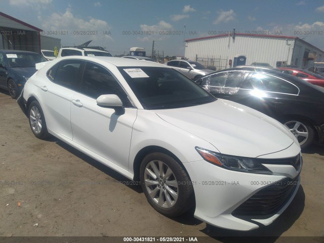 TOYOTA CAMRY 2018 4t1b11hk3ju508048