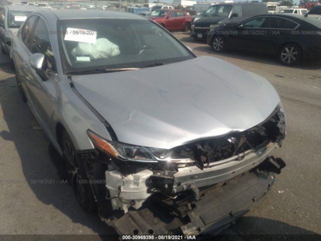 TOYOTA CAMRY 2018 4t1b11hk3ju577354