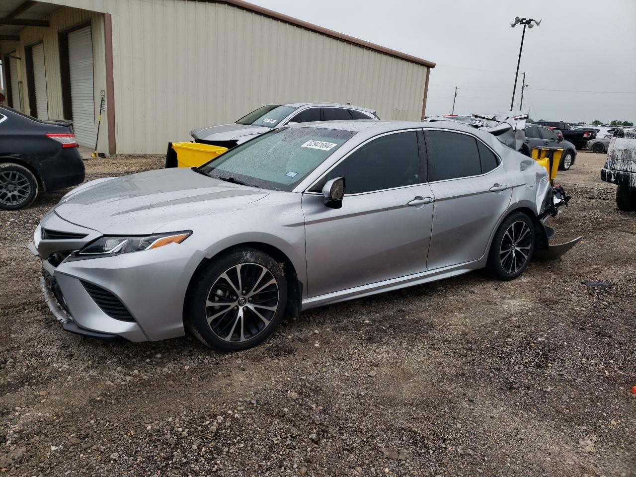 TOYOTA CAMRY 2018 4t1b11hk3ju586149