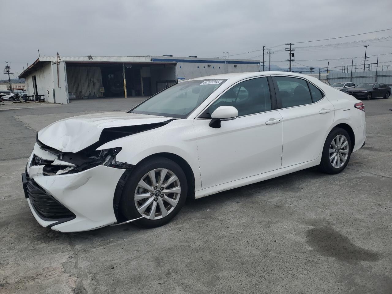 TOYOTA CAMRY 2018 4t1b11hk3ju614578