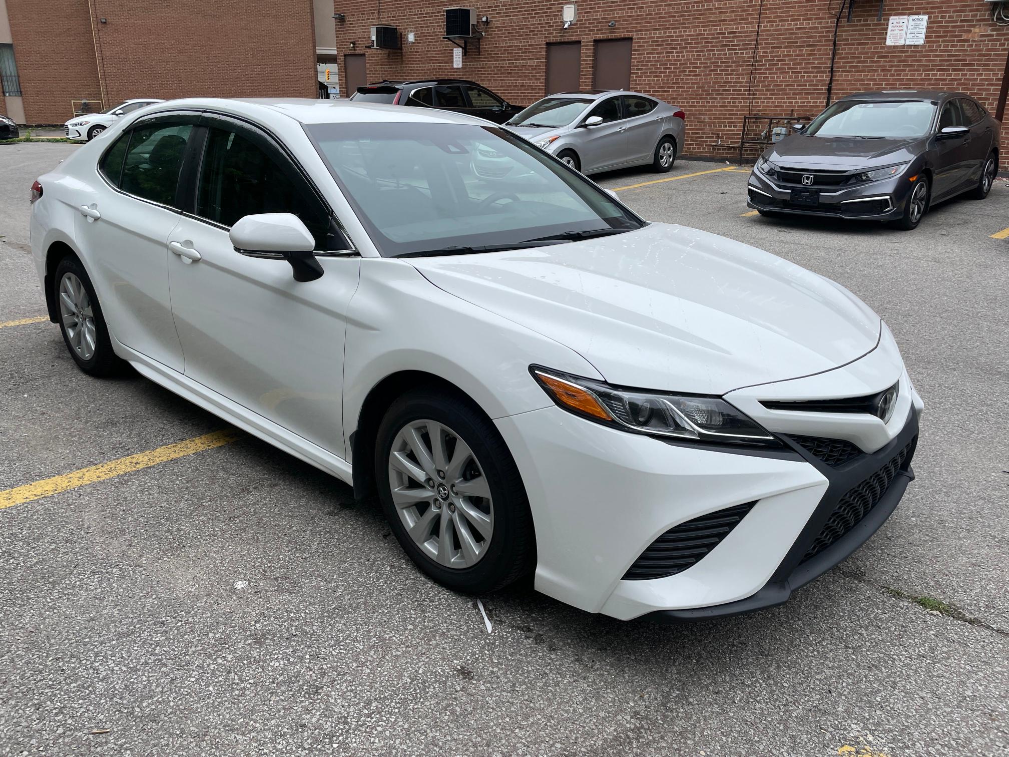 TOYOTA CAMRY L 2018 4t1b11hk3ju628531