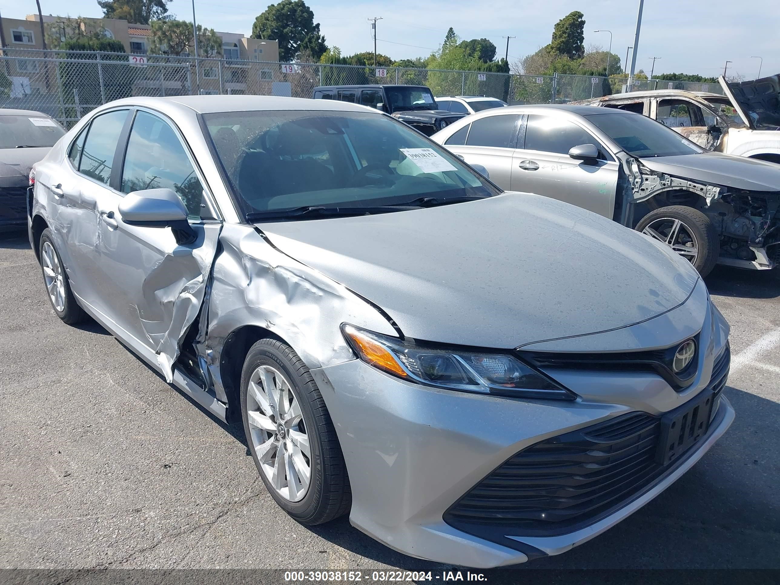 TOYOTA CAMRY 2019 4t1b11hk3ku715301