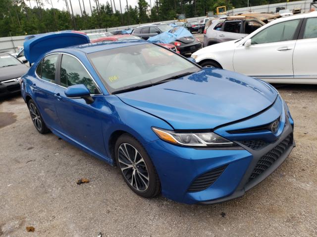 TOYOTA CAMRY SE 2018 4t1b11hk4ju024115