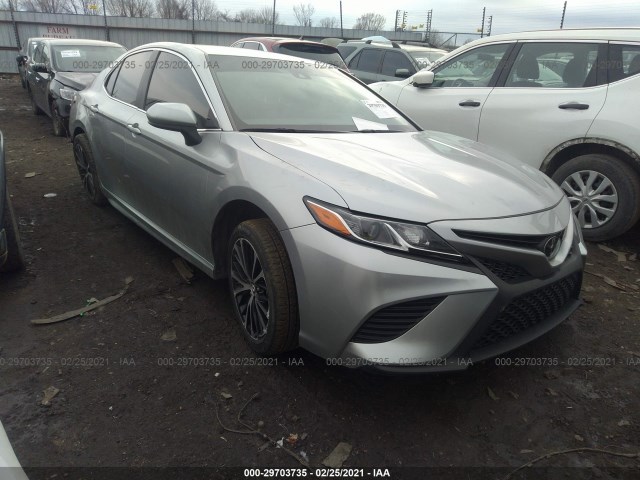 TOYOTA CAMRY 2018 4t1b11hk4ju045174