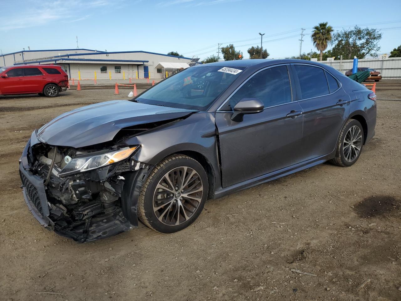 TOYOTA CAMRY 2018 4t1b11hk4ju088283