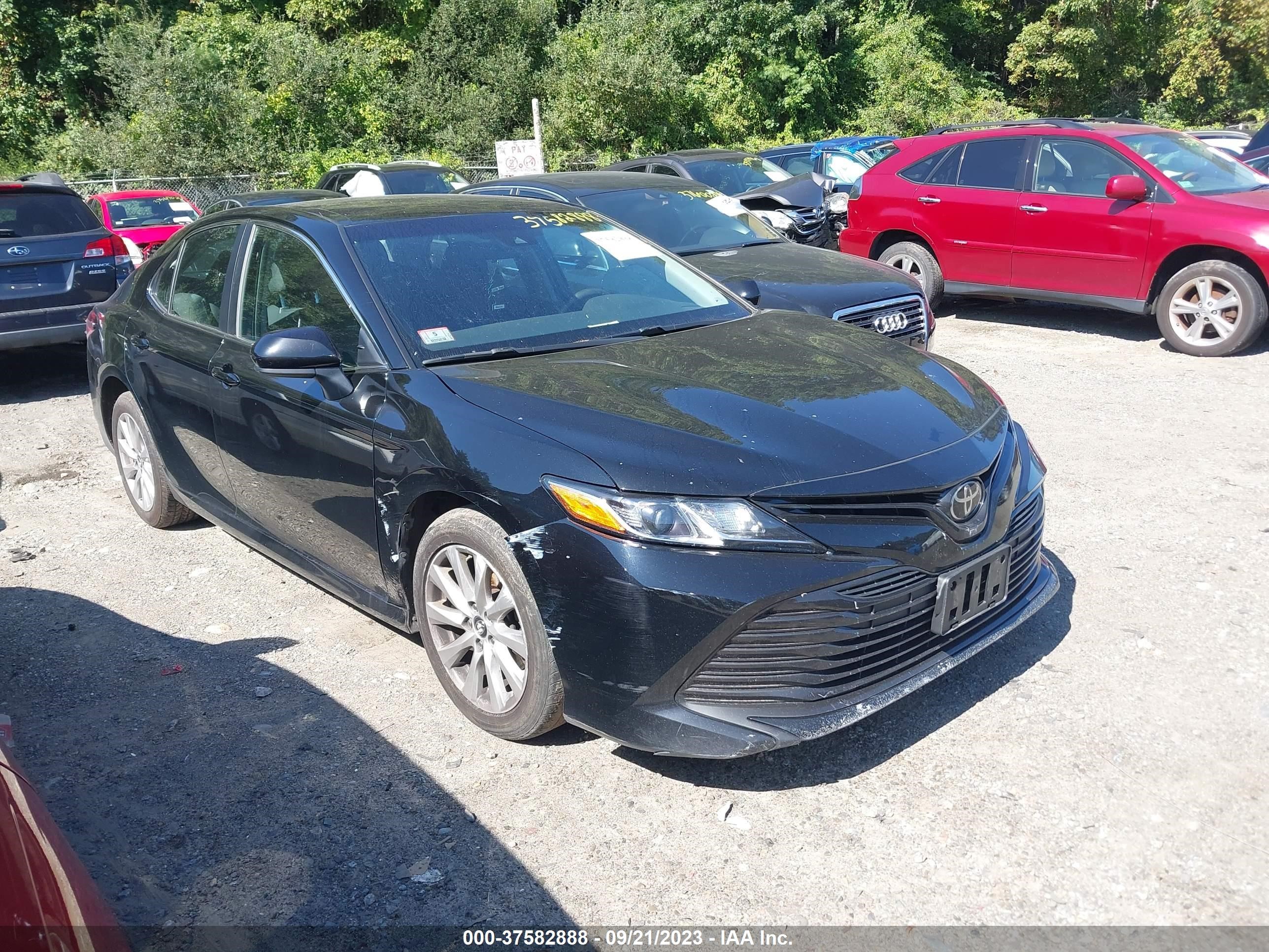 TOYOTA CAMRY 2018 4t1b11hk4ju092527