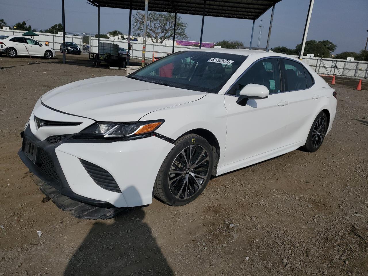 TOYOTA CAMRY 2018 4t1b11hk4ju144173