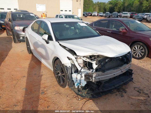 TOYOTA CAMRY 2018 4t1b11hk4ju145372