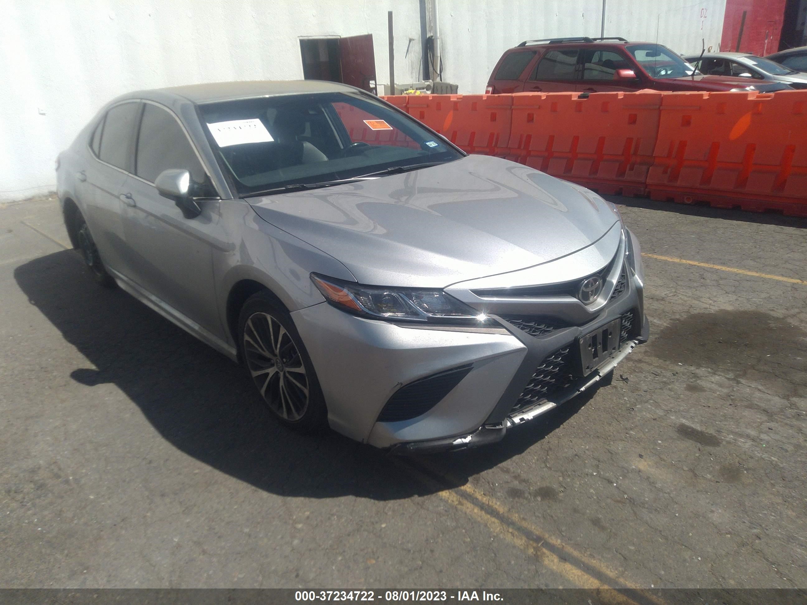 TOYOTA CAMRY 2018 4t1b11hk4ju147851