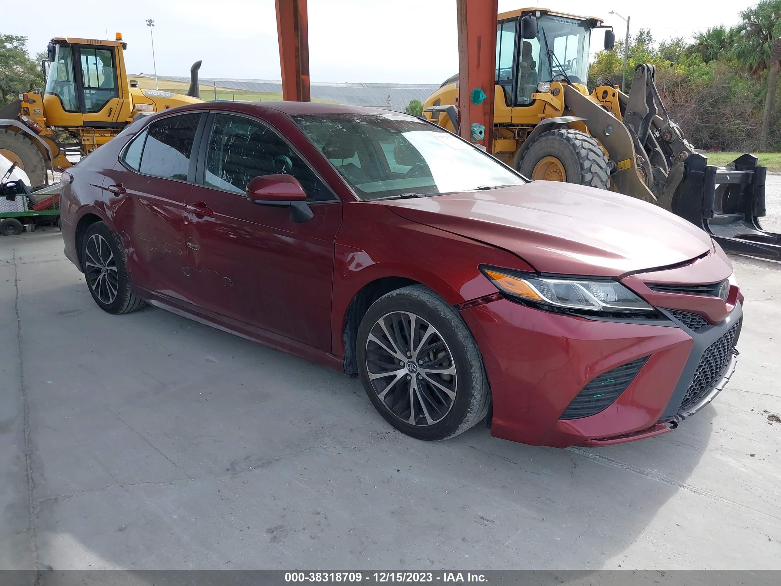 TOYOTA CAMRY 2018 4t1b11hk4ju514988