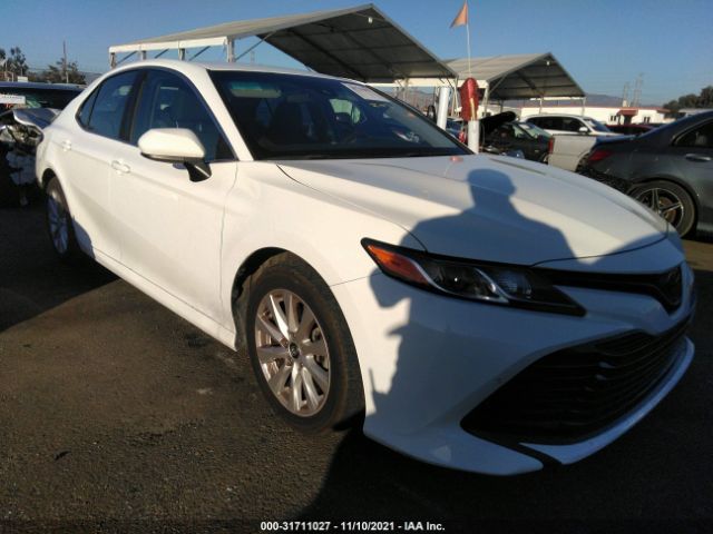 TOYOTA CAMRY 2018 4t1b11hk4ju578139