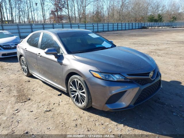 TOYOTA CAMRY 2018 4t1b11hk4ju604772