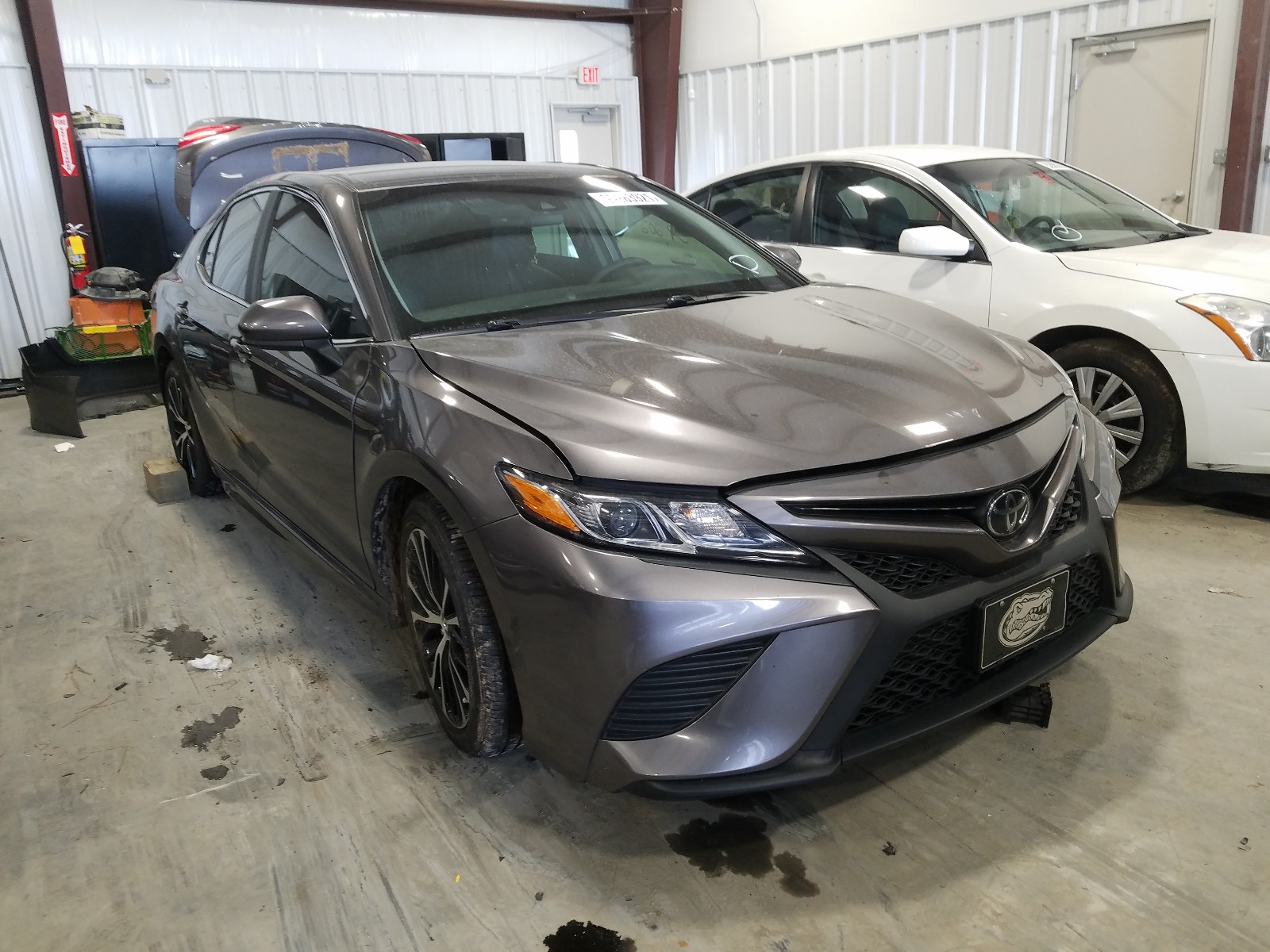 TOYOTA CAMRY L 2018 4t1b11hk4ju650747