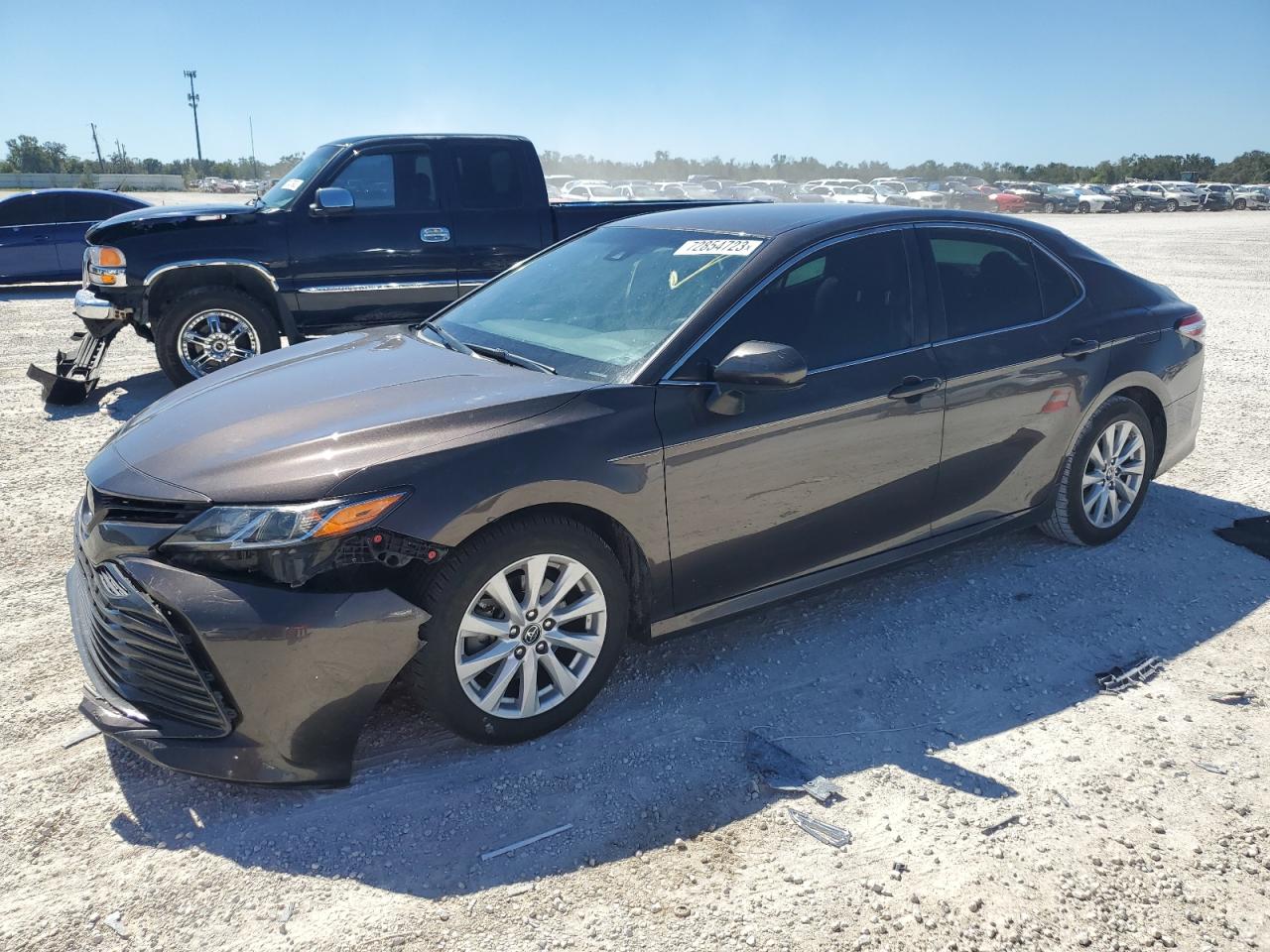 TOYOTA CAMRY 2018 4t1b11hk4ju675034