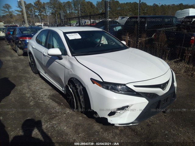 TOYOTA CAMRY 2018 4t1b11hk5ju003791